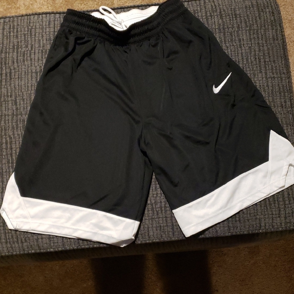 Nike Black and White Dri-Fit Athletic Shorts, size large